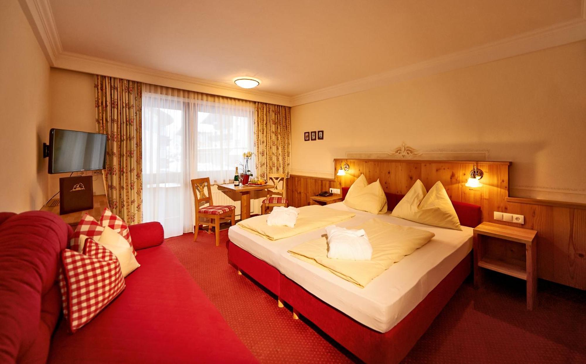 Bischofsmuetze Hotel 4*